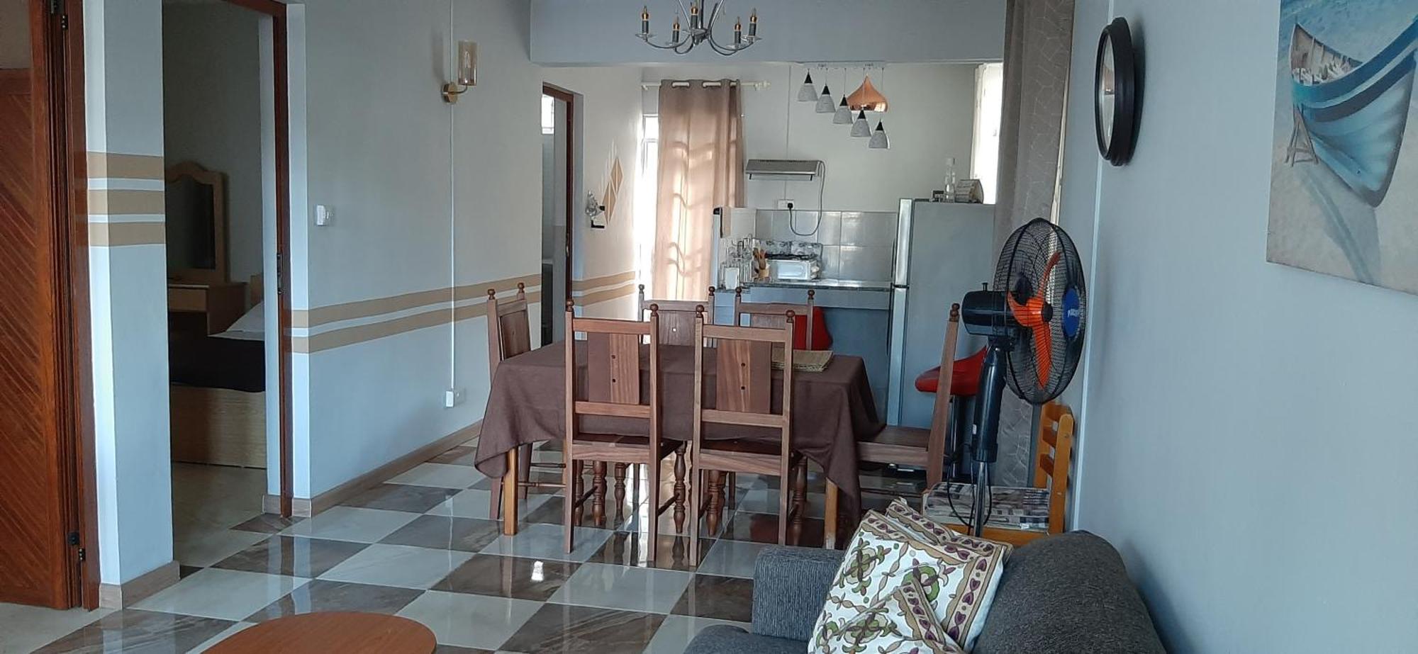 Ground Floor Lovely Two Bedrooms Apartment Flic en Flac Bagian luar foto